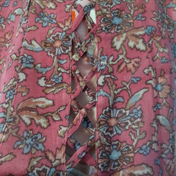 Blouse - Picture 7 of 10